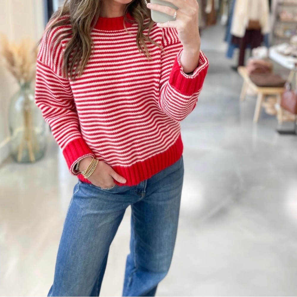 Super duper adorable red and white striped sweater! Size Large - Picture 11 of 12